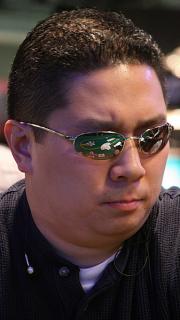 Bernard Lee