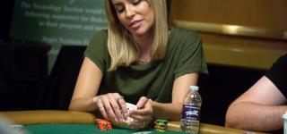 2016 WSOP Farah Galfond