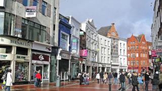 1200px Grafton St Dublin donaldytong