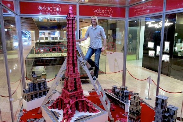 5.Berg Eiffel Tower