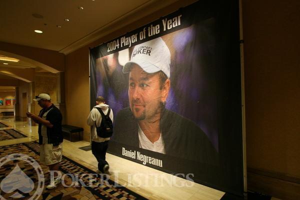 Daniel Negreanu banner