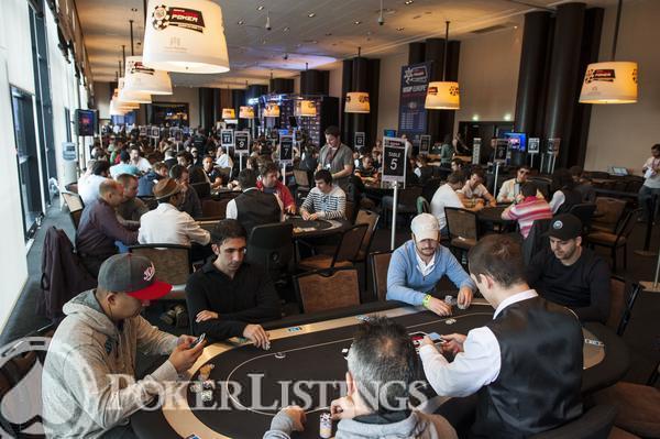 Tournament floor
