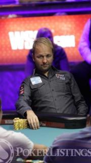 Daniel Negreanu2