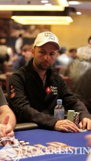 CroppedImage180320-Daniel-Negreanu5.JPG