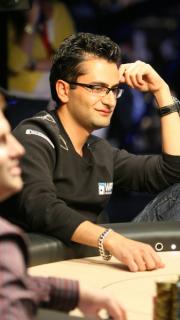 Antonio Esfandiari
