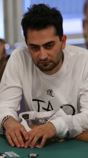 Antonio Esfandiari
