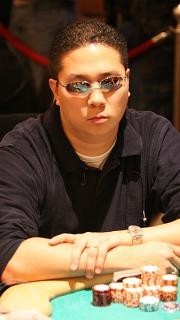 Bernard Lee