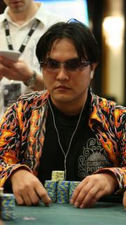 Takashi Shiono