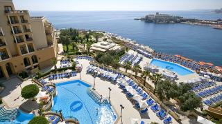 Join Kara Scott at 2013 Battle of Malta for Poker, Sun, Parties (Video)