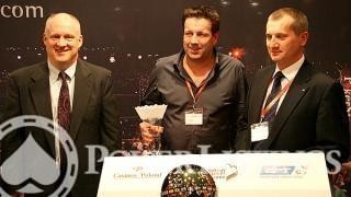 Lee Jones and the Winner