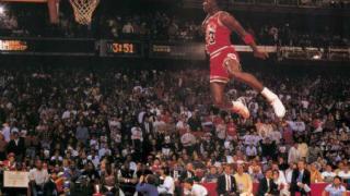 michael jordan dunking