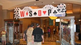 WSOP entry sign