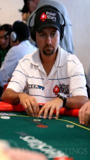 Daniel Negreanu