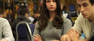 assets/photos/_resampled/croppedimage320140-Female-player.jpg