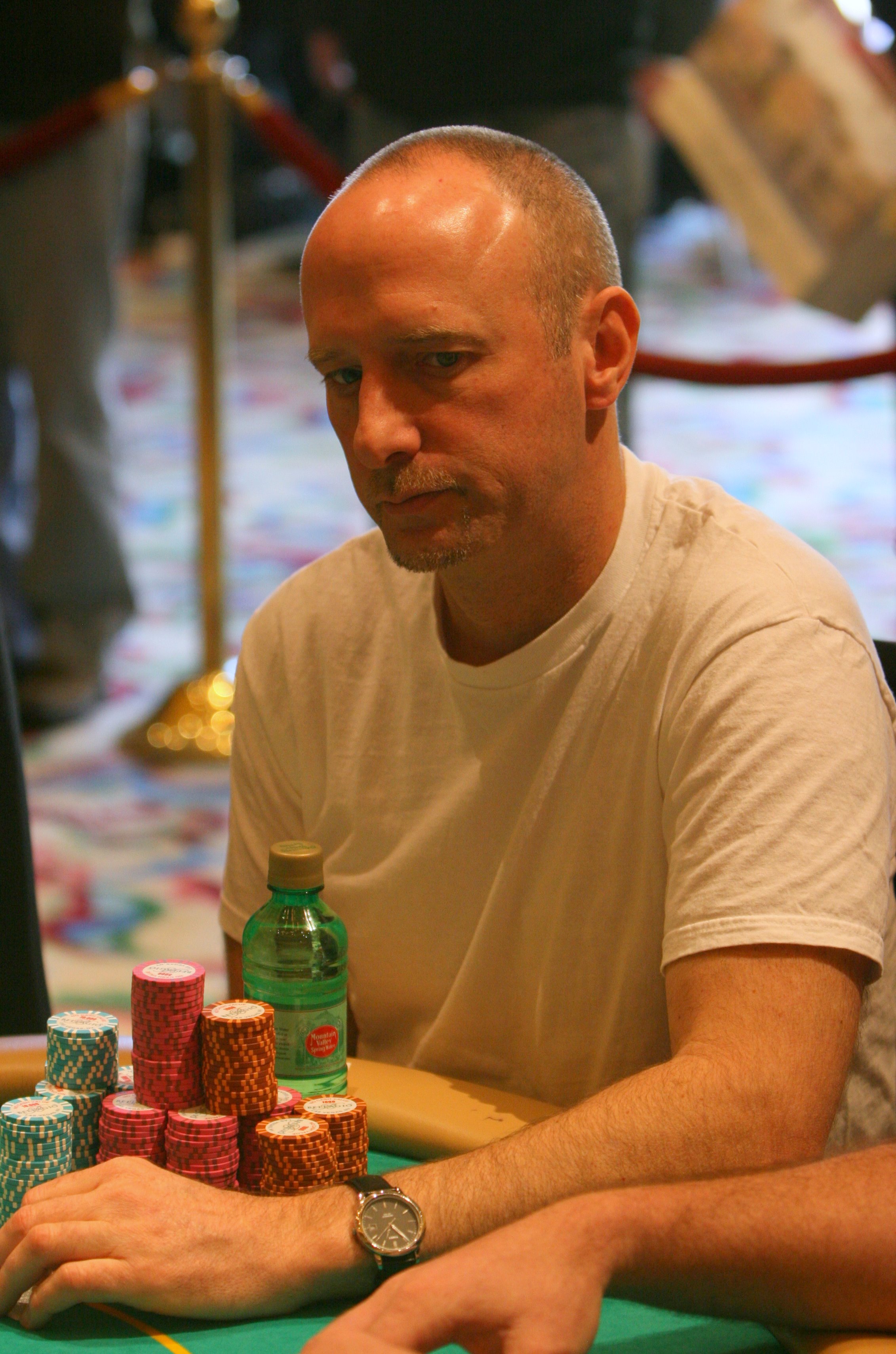 Lee Markholt 
