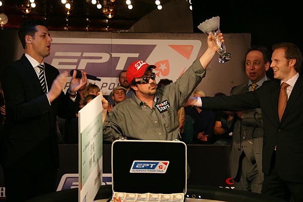 The trophy heave