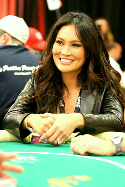 Tia Carrere