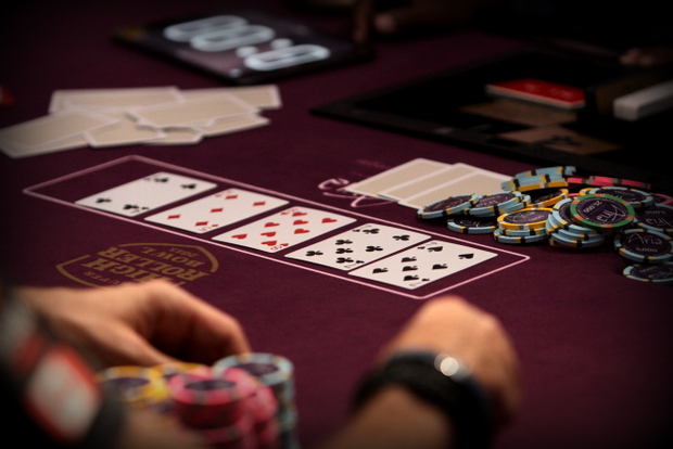 Poker Tips When To Raise