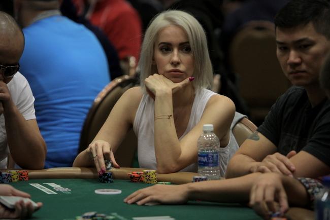 Farah galfond poker player