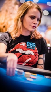 Cate Hall 888live barcelona festival main event day1c FG