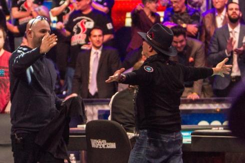Stern Hug2