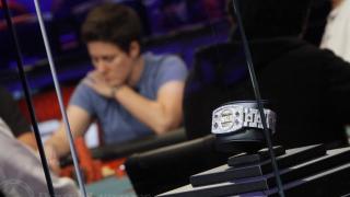 Vanessa Selbst and the Bracelet