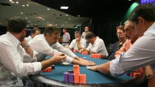 Table-Eye View