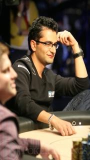 Antonio Esfandiari