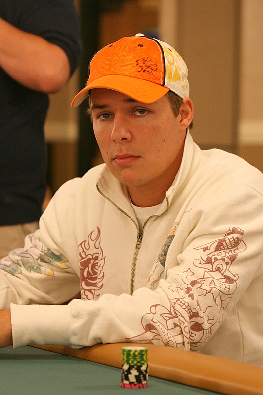 Noah boeken poker club