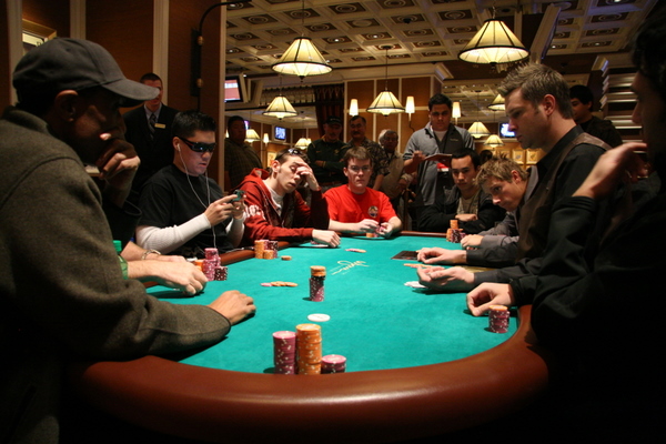 Texas holdem poker table positions